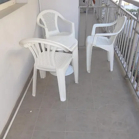 Alexandrov Residence Apartments * Νεσέμπαρ