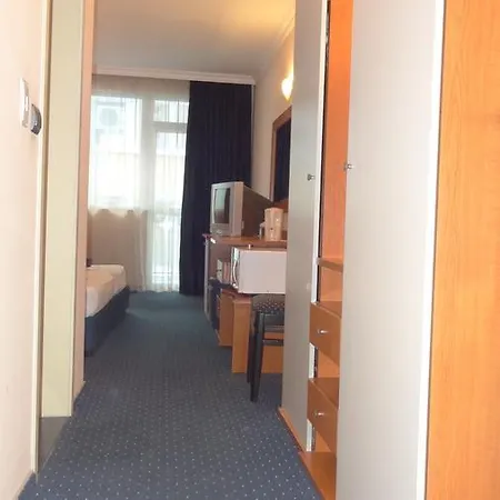 アパート Alexandrov Residence Apartments ネセバル